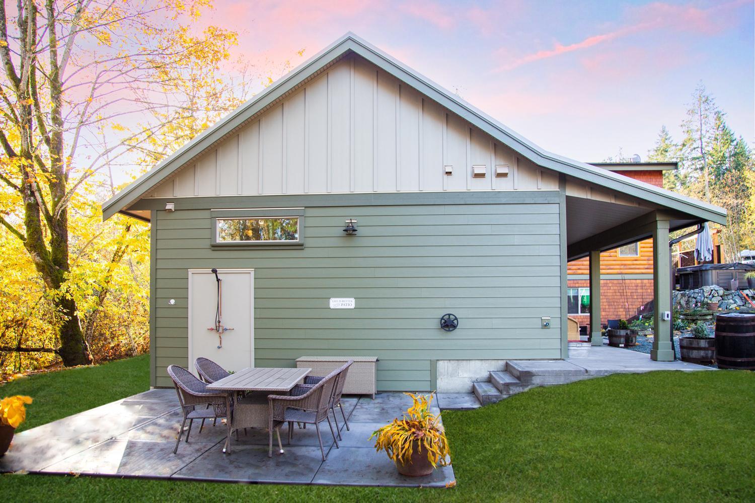 Cowichan Valley Guest Cottage เลดีสมิธ ภายนอก รูปภาพ